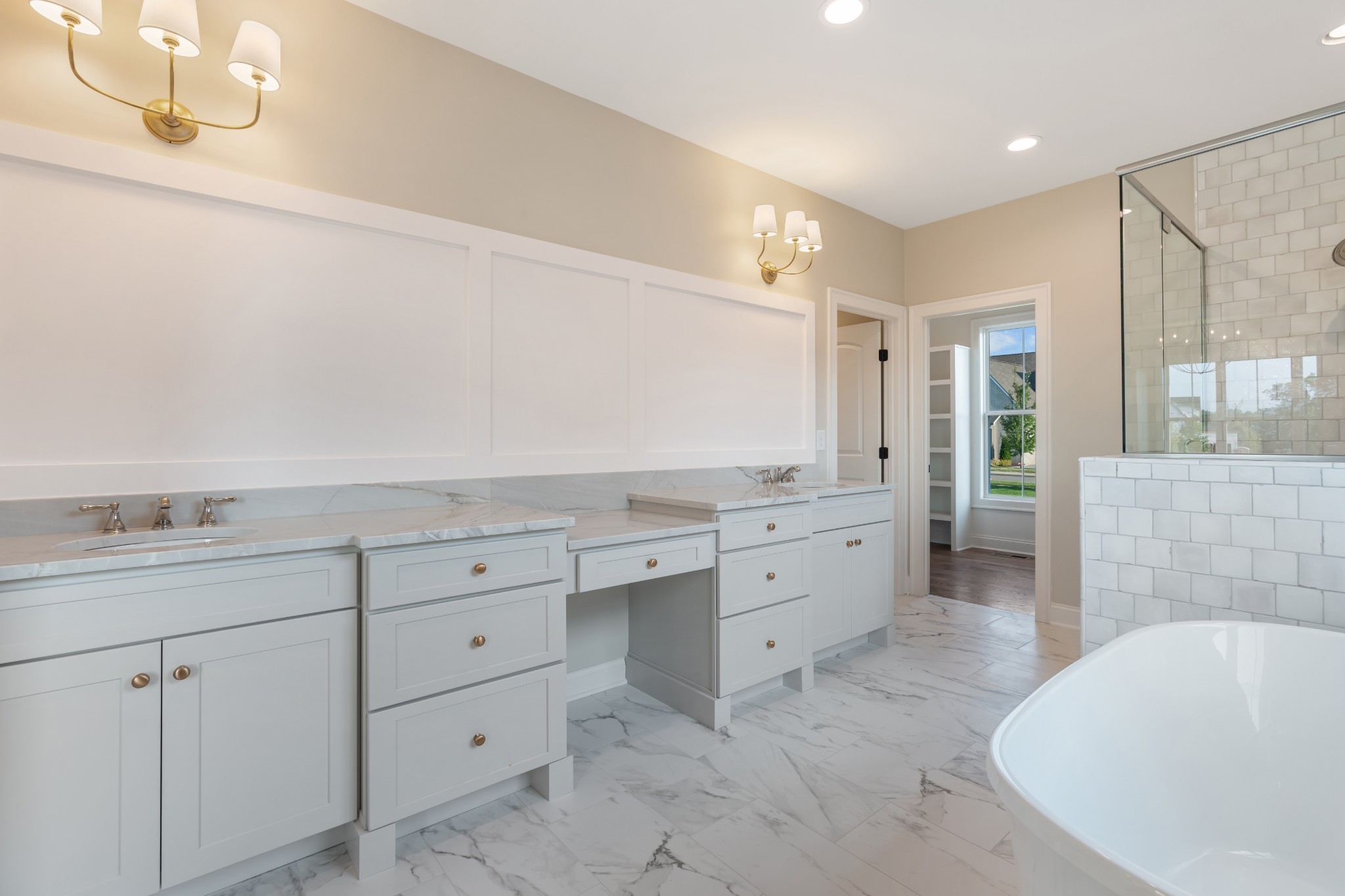 1107 Collin Drive Lebanon, TN 37087 - Photo 36 of 56 a spacious bathroom with a tub sink and mirror