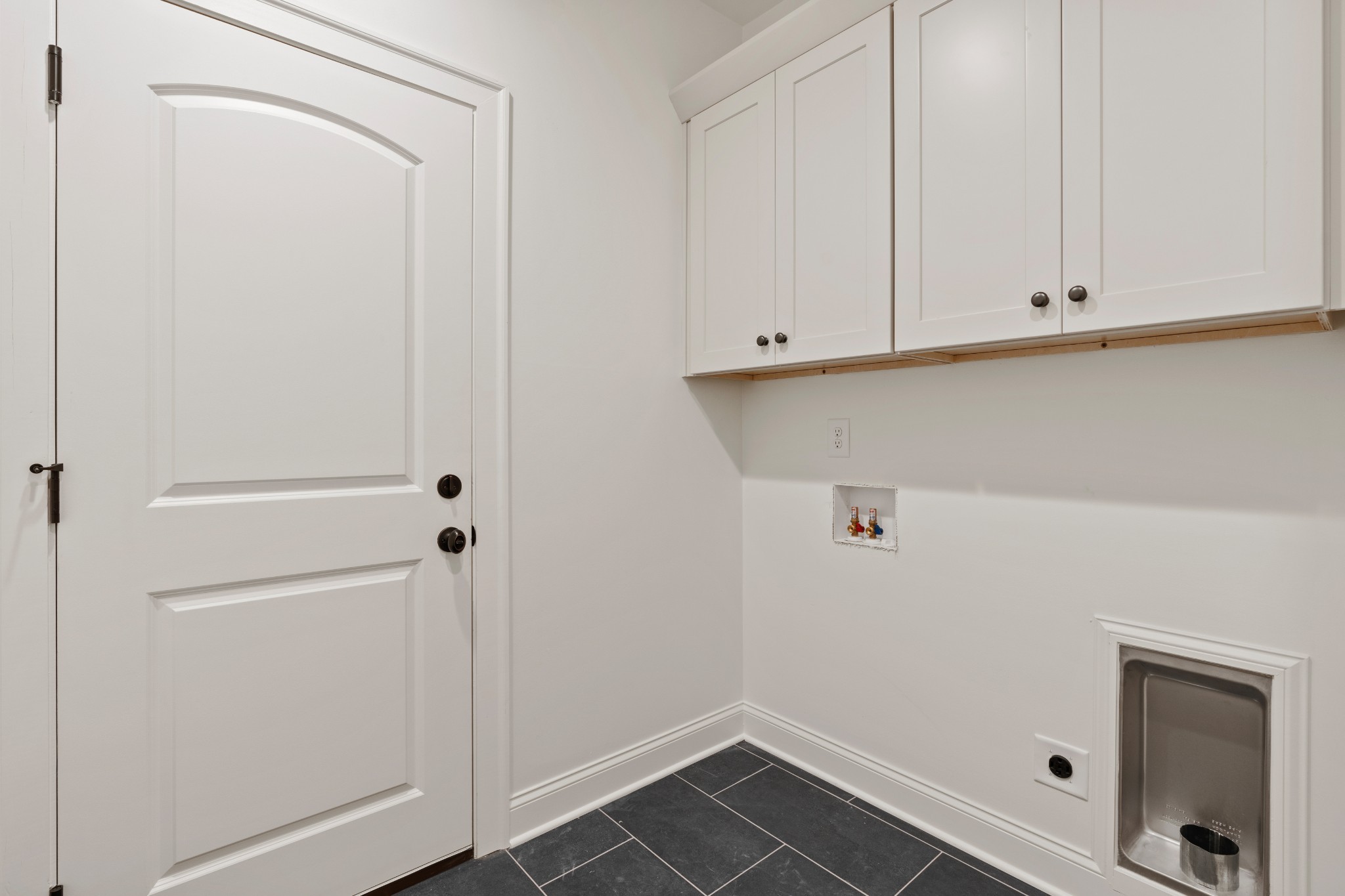1107 Collin Drive Lebanon, TN 37087 - Photo 55 of 56 a view of cabinets