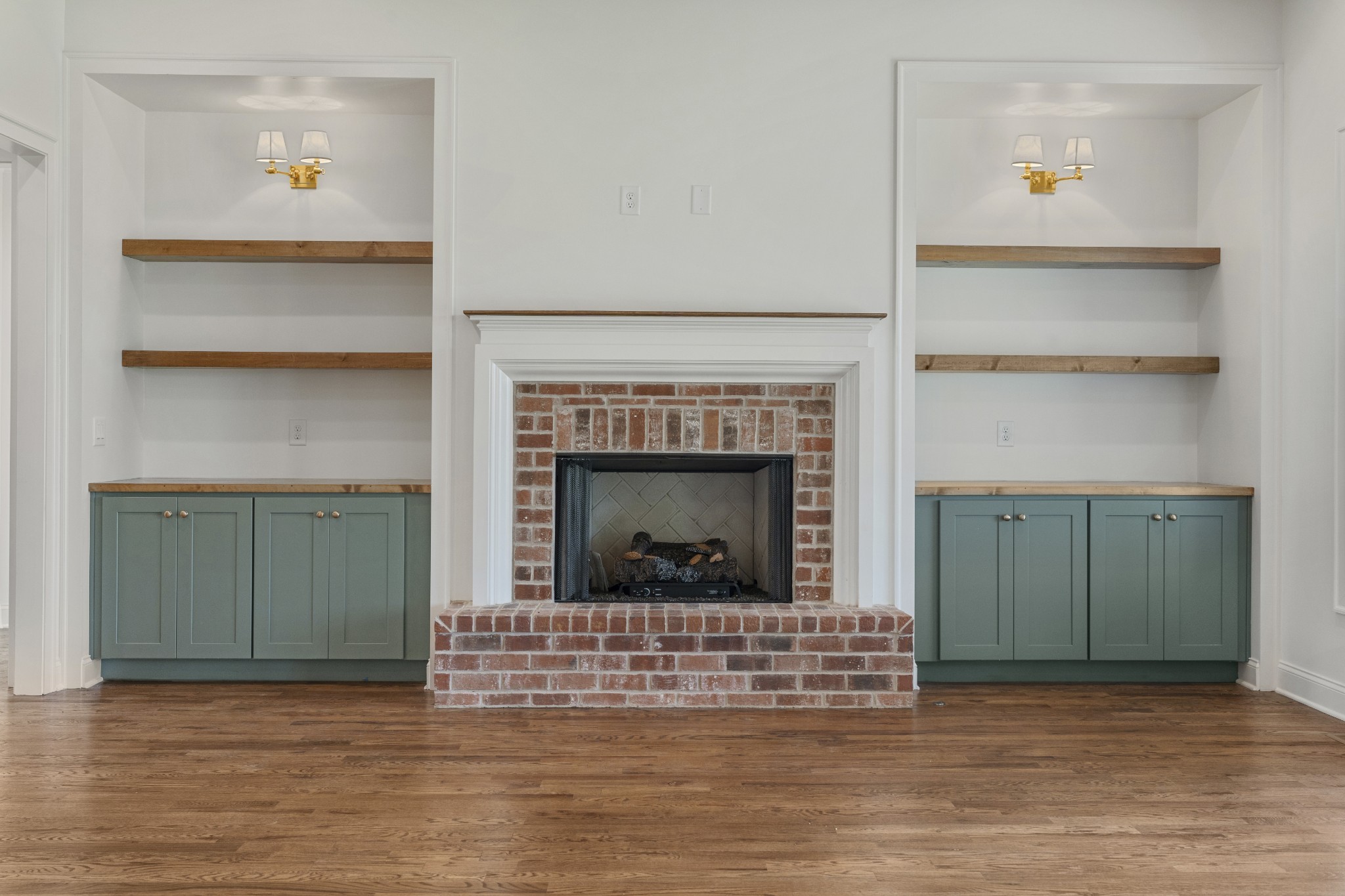 1107 Collin Drive Lebanon, TN 37087 - Photo 10 of 56 a living room with furniture and a fireplace