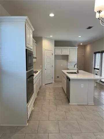 $1,750 | 3302 Oriole Drive, Mission, TX 78572