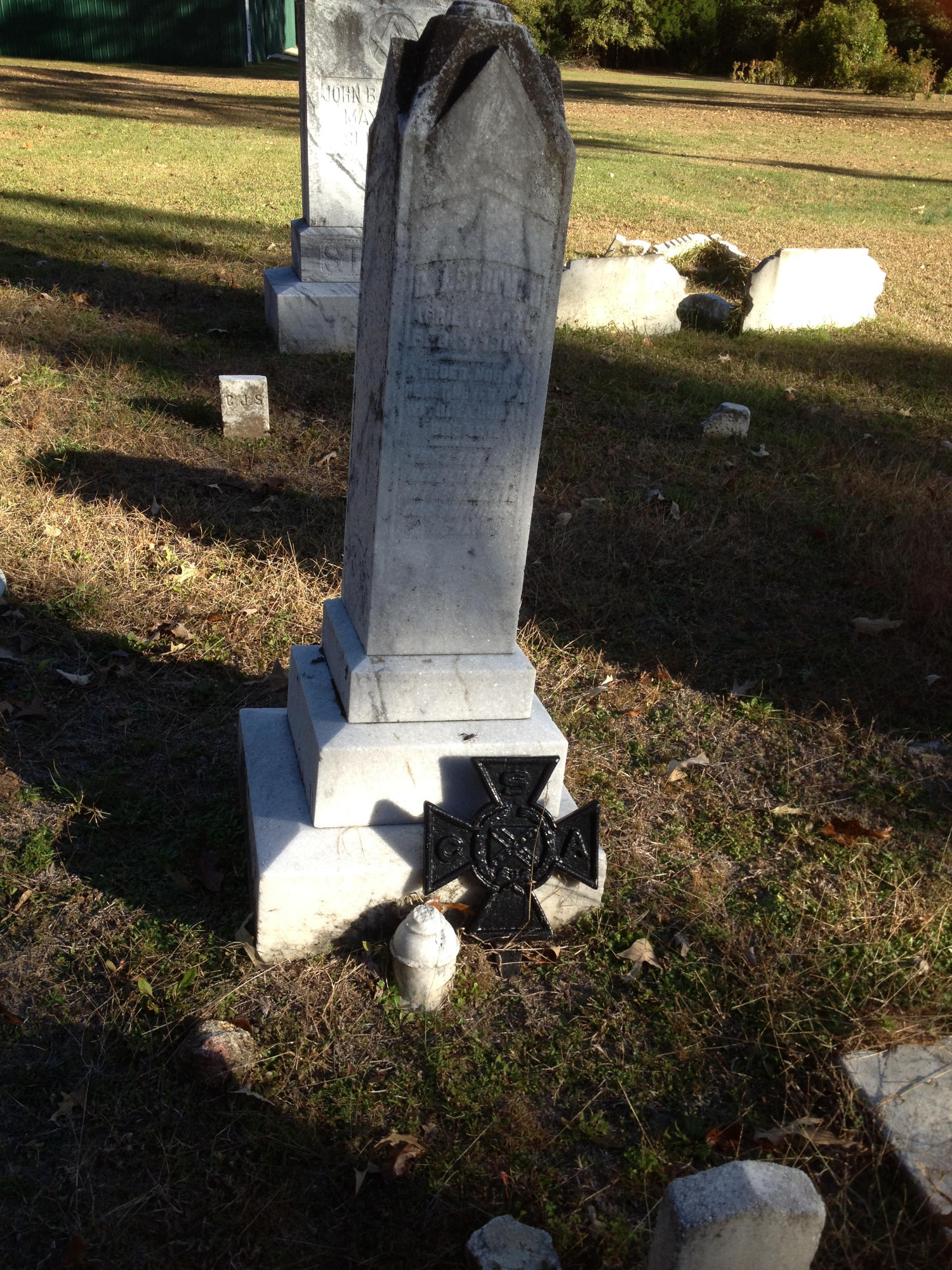 321 Samuel Drive Springfield, SC 29146 - Photo 15 of 17 Confederate Graveyard