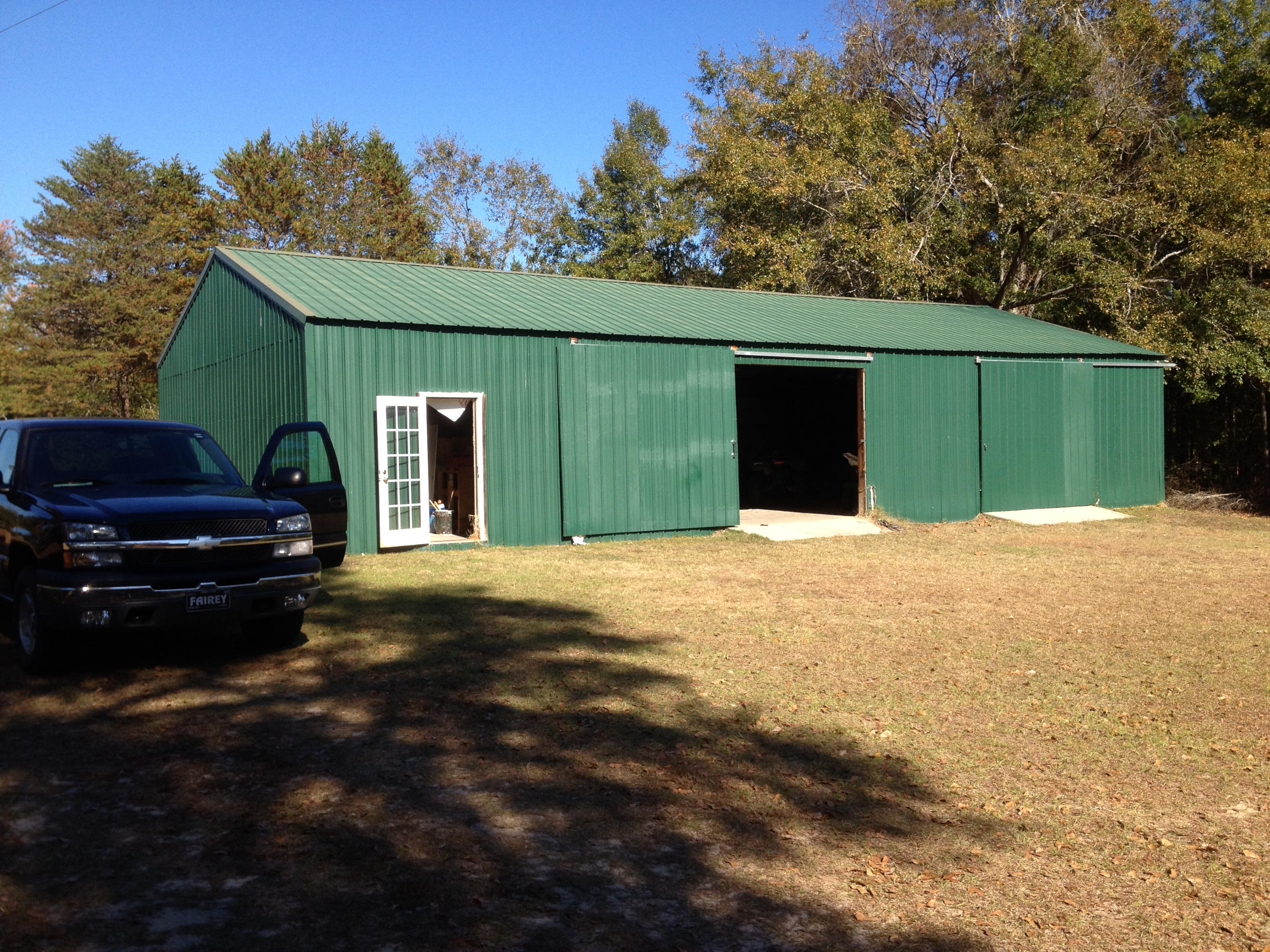 321 Samuel Drive Springfield, SC 29146 - Photo 3 of 17 Garage/Workshop