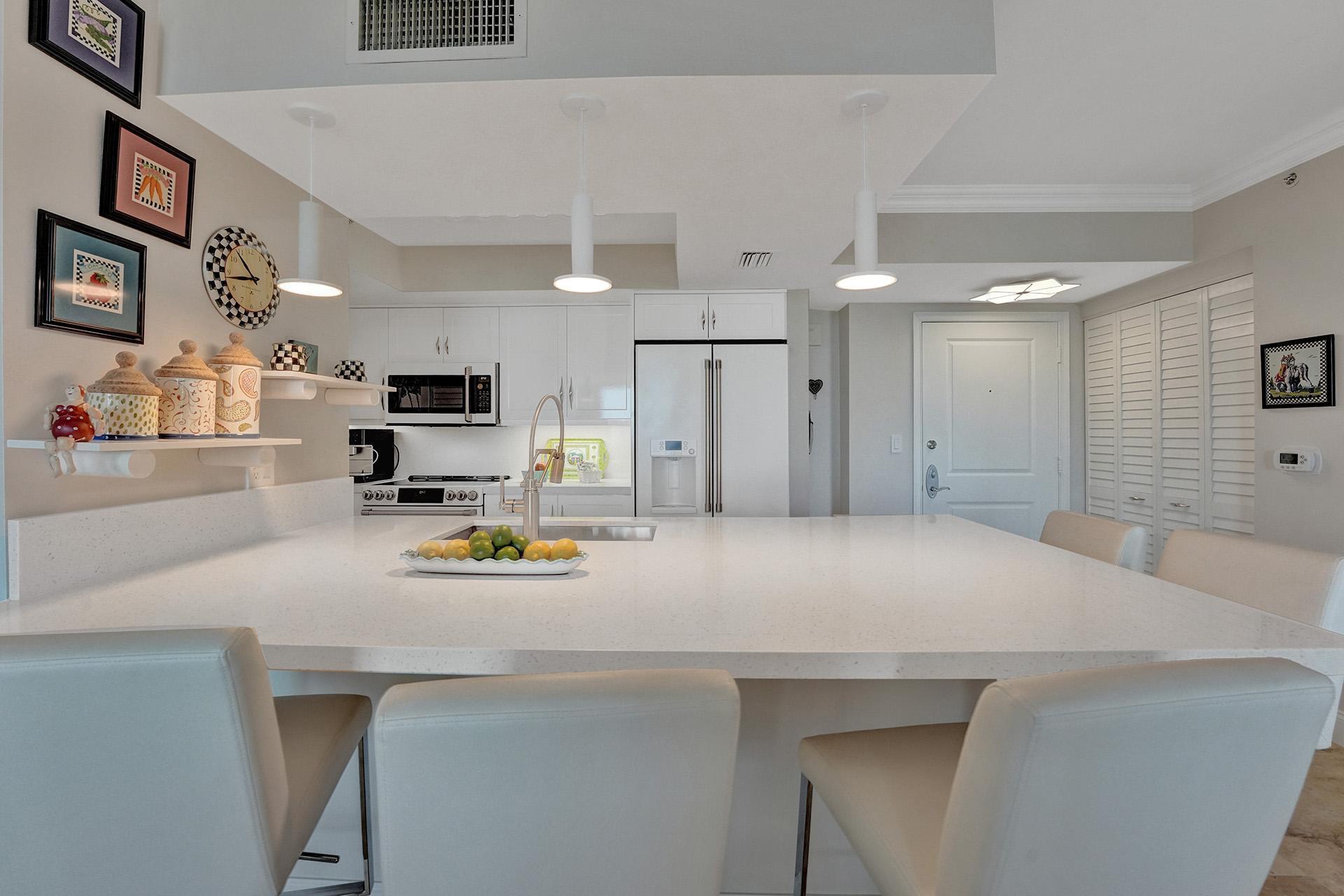 99 Southeast Mizner Boulevard, Unit 805 Boca Raton, FL 33432 - Photo 46 of 47 Palmetto Place Apt 805-PR-55