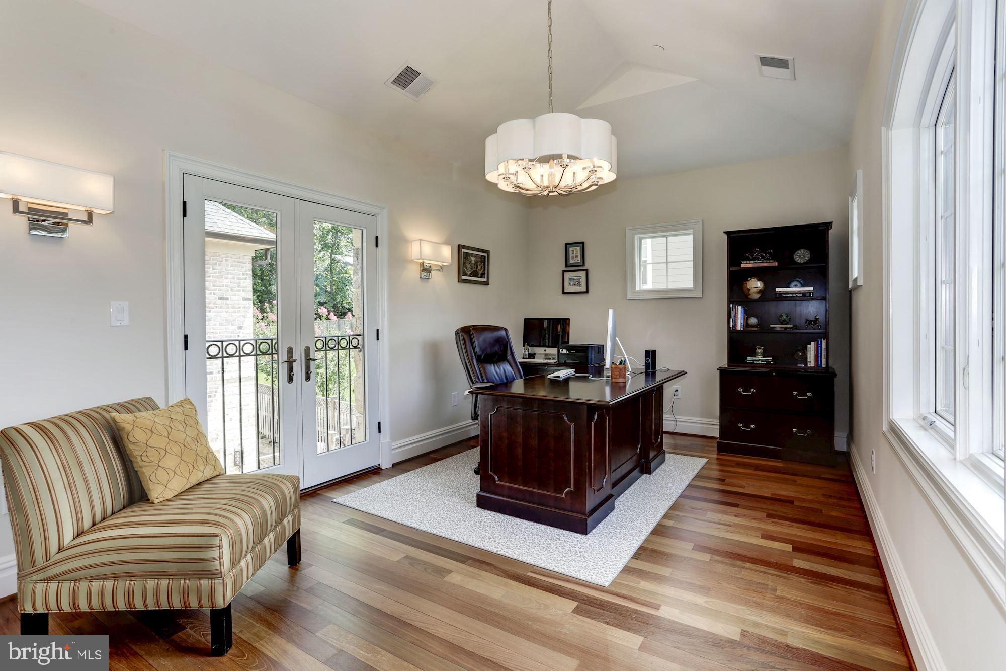5313 Wehawken Road Bethesda, MD 20816 - Photo 30 of 50 Second-floor office or fourth bedroom