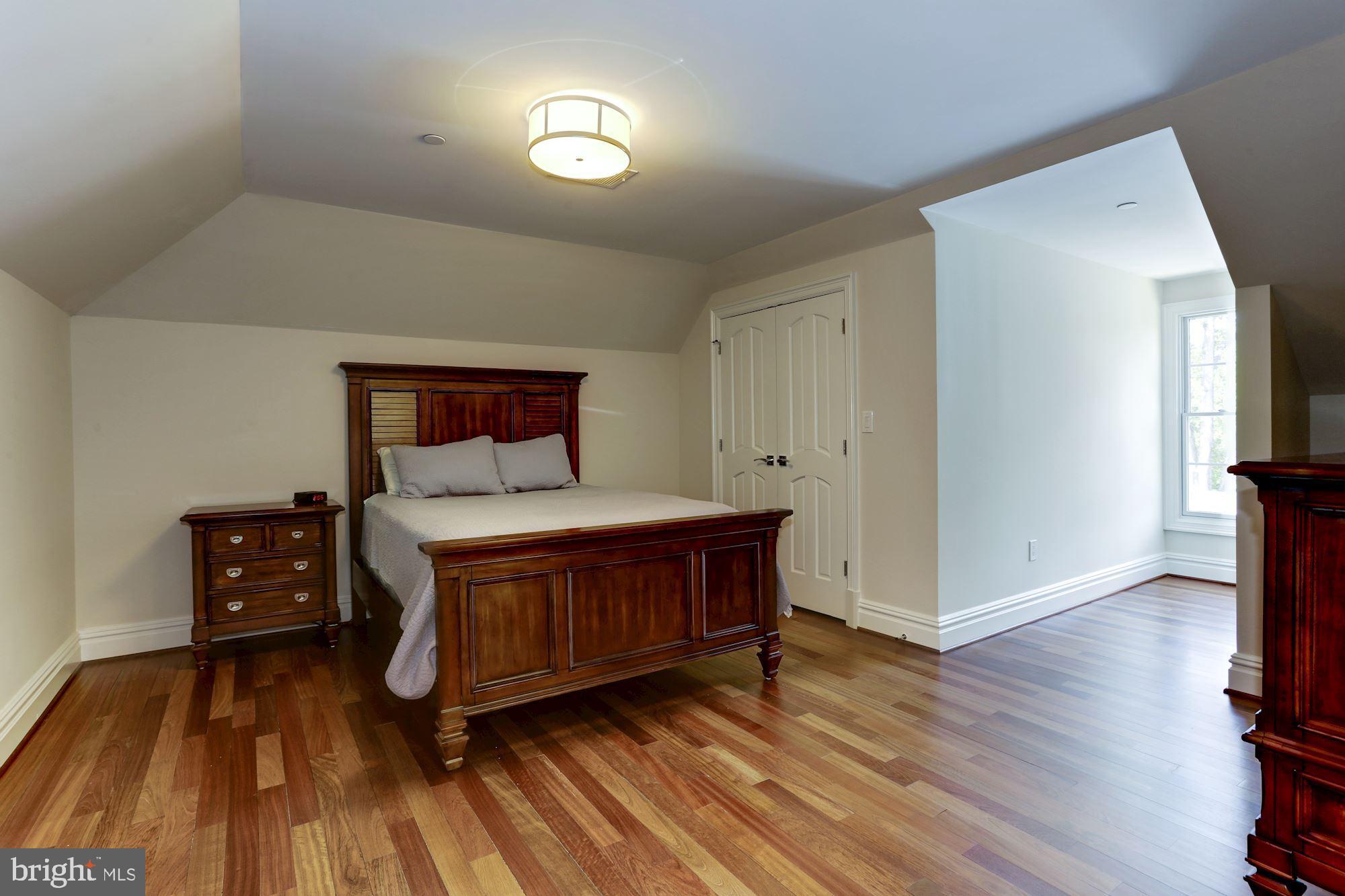 5313 Wehawken Road Bethesda, MD 20816 - Photo 41 of 50 Fourth floor bedroom (1 of 2)