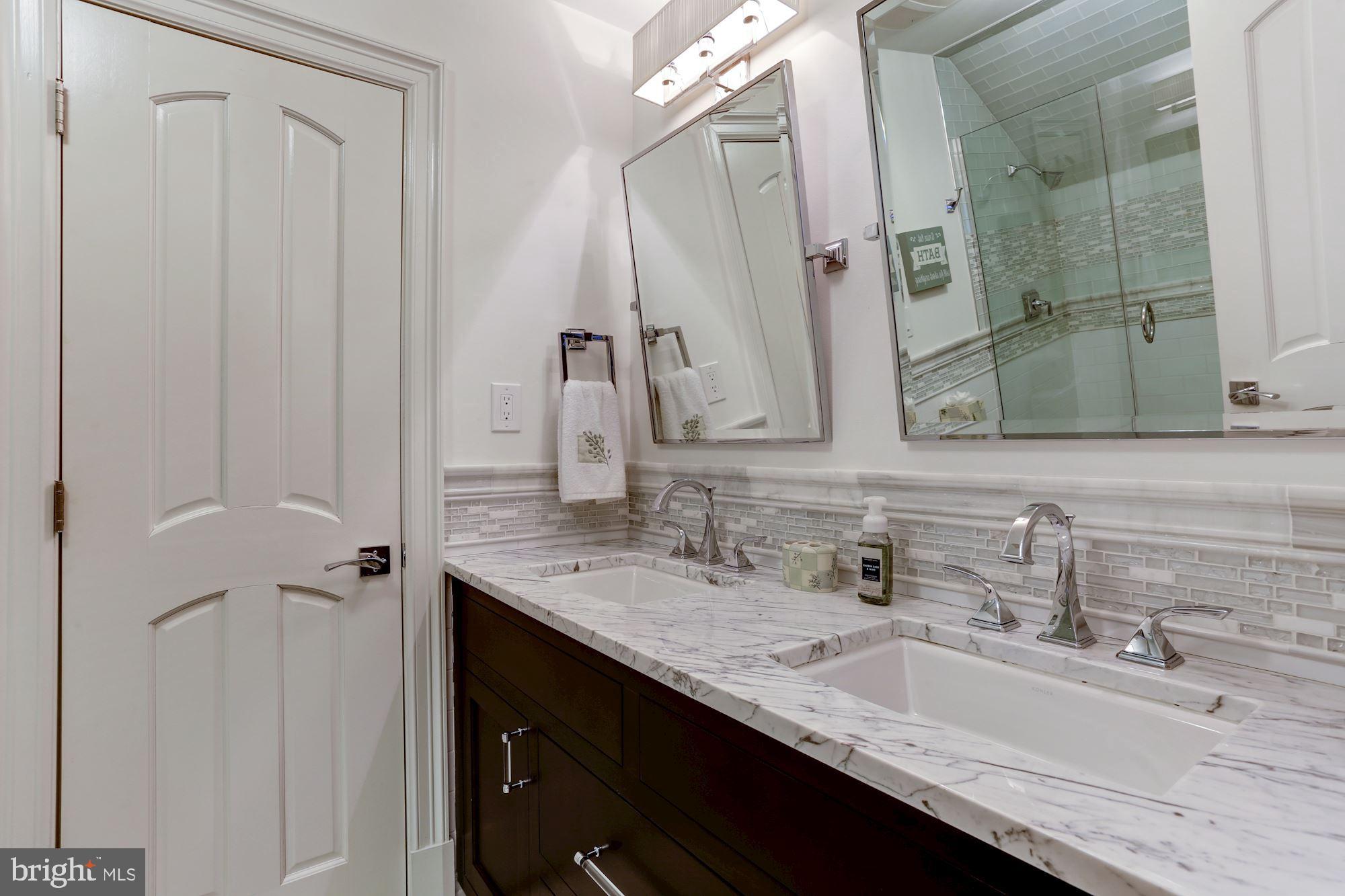 5313 Wehawken Road Bethesda, MD 20816 - Photo 42 of 50 En suite bathroom on the fourth floor