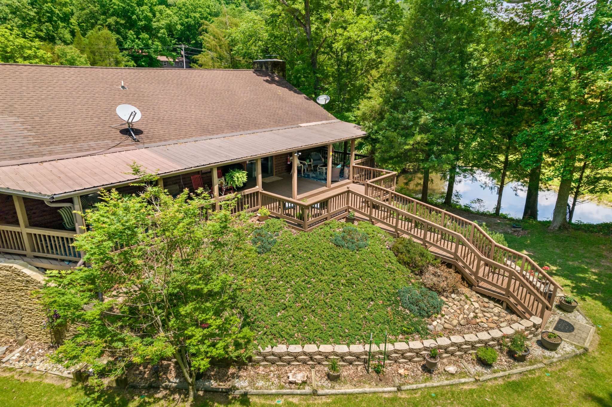 907 Rockhouse Road Hohenwald, TN 38462 - Photo 1 of 57 Gallery Image 1
