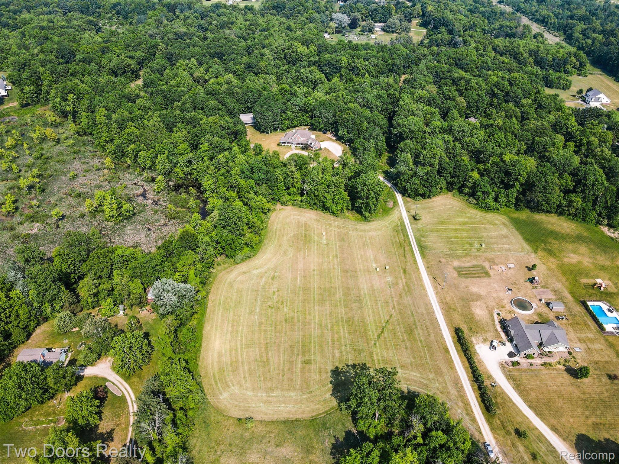 4060 Lake George Road Leonard, MI 48367 - Photo 73 of 86 Wow