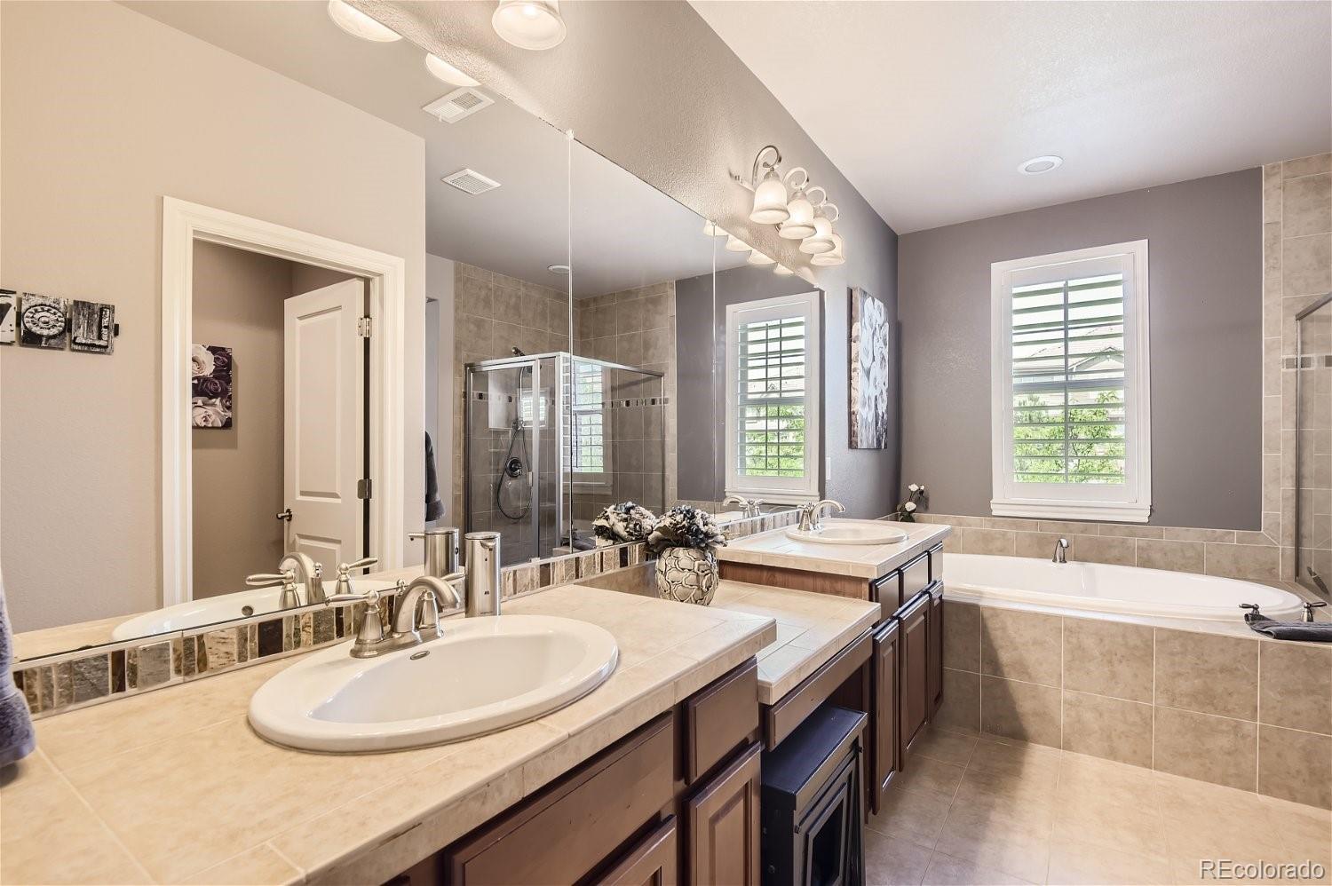 10132 RidgeGate Circle Lone Tree, CO 80124 - Photo 16 of 28 Gallery Image 16
