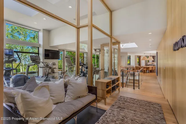 $300,000 | 511-563 Edgewood Lane, Snowmass Village, CO 81615