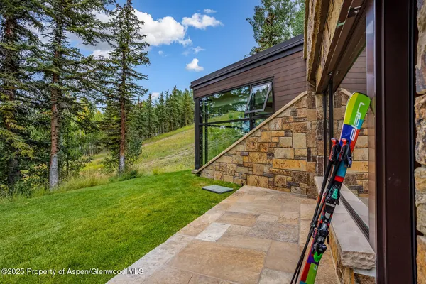 $300,000 | 511-563 Edgewood Lane, Snowmass Village, CO 81615