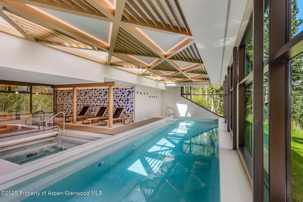 $300,000 | 511-563 Edgewood Lane, Snowmass Village, CO 81615