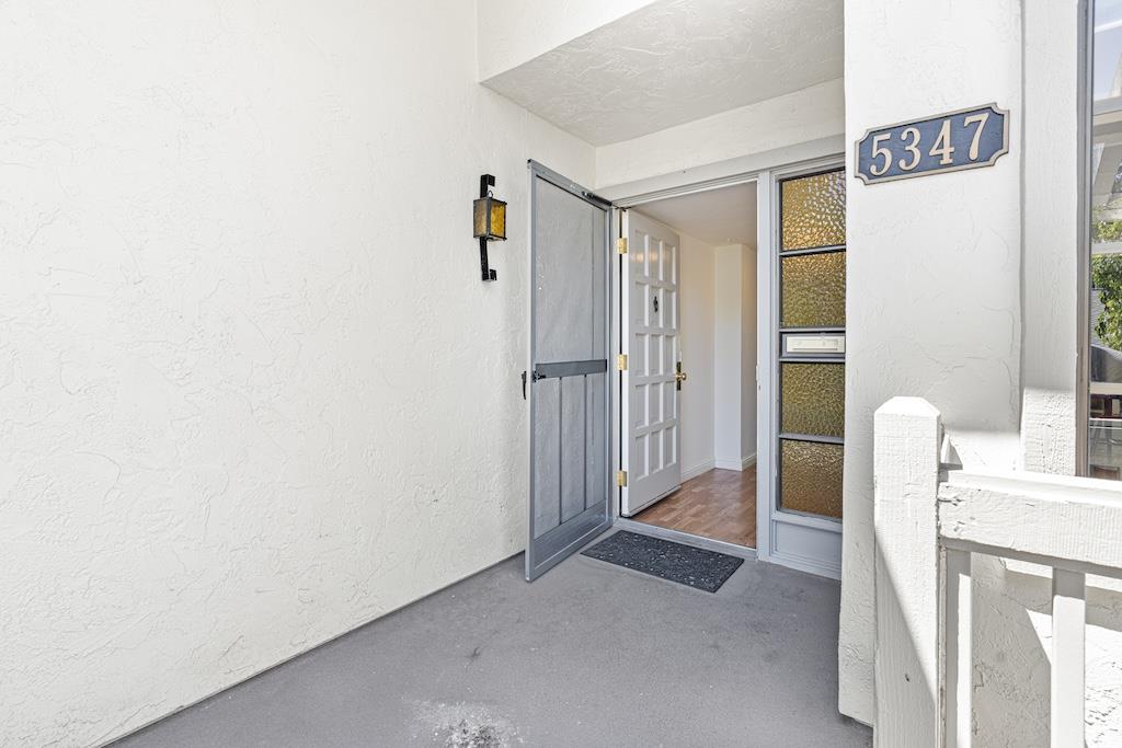 5347 Cribari San Jose, CA 95135 - Photo 4 of 38