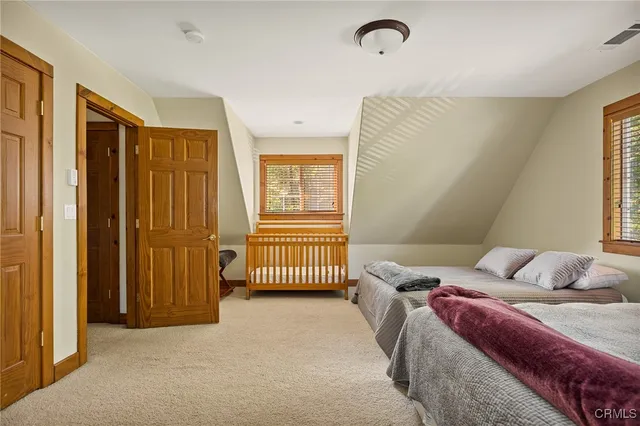 $1,045,000 | 28637 Shenandoah Drive, Lake Arrowhead, CA 92352