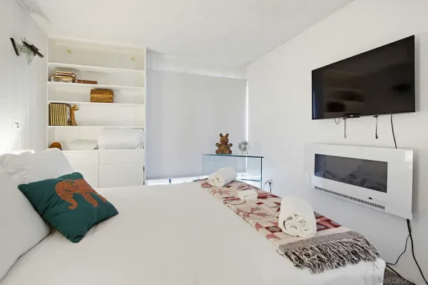 $1,299,900 | 3755 Ocean Front Walk, Unit 15, San Diego, CA 92109