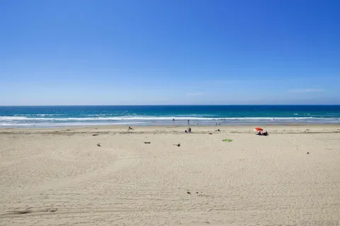 $1,299,900 | 3755 Ocean Front Walk, Unit 15, San Diego, CA 92109