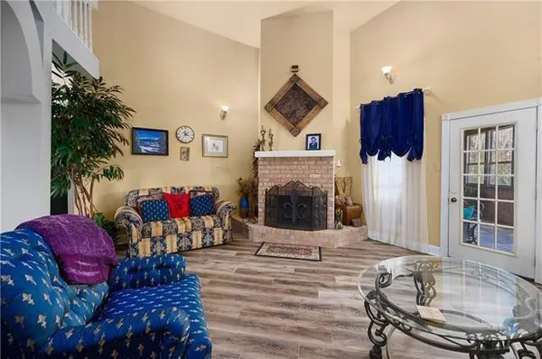 $635,000 | 49 Ashton Road, Boyce, LA 71409
