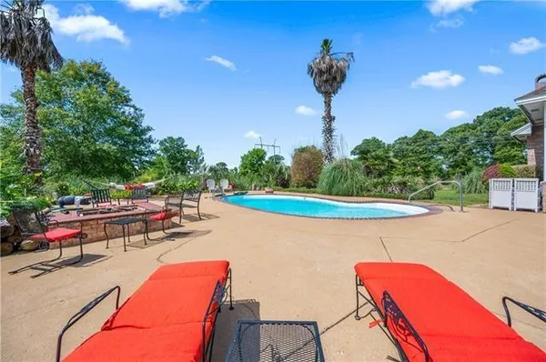 $635,000 | 49 Ashton Road, Boyce, LA 71409