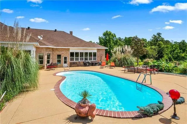 $635,000 | 49 Ashton Road, Boyce, LA 71409