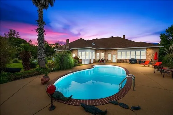 $635,000 | 49 Ashton Road, Boyce, LA 71409