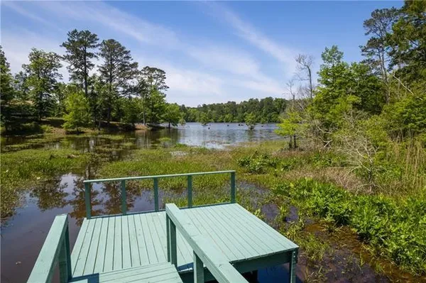 $635,000 | 49 Ashton Road, Boyce, LA 71409