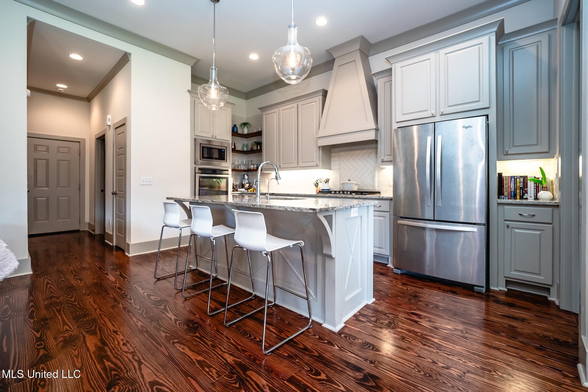 204 Grace Drive Flowood, MS 39232 - Photo 9 of 37 P6160009