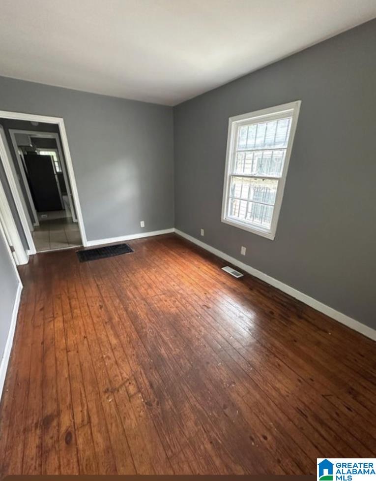 118 3rd Avenue Southwest Birmingham, AL 35211 - Photo 3 of 17