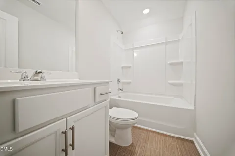 $525,000 | 433 Reinsman Court, Mebane, NC 27302