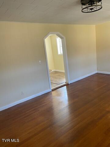 836 Willow Springs Road Elizabethton, TN 37643 - Photo 9 of 17 IMG_2545