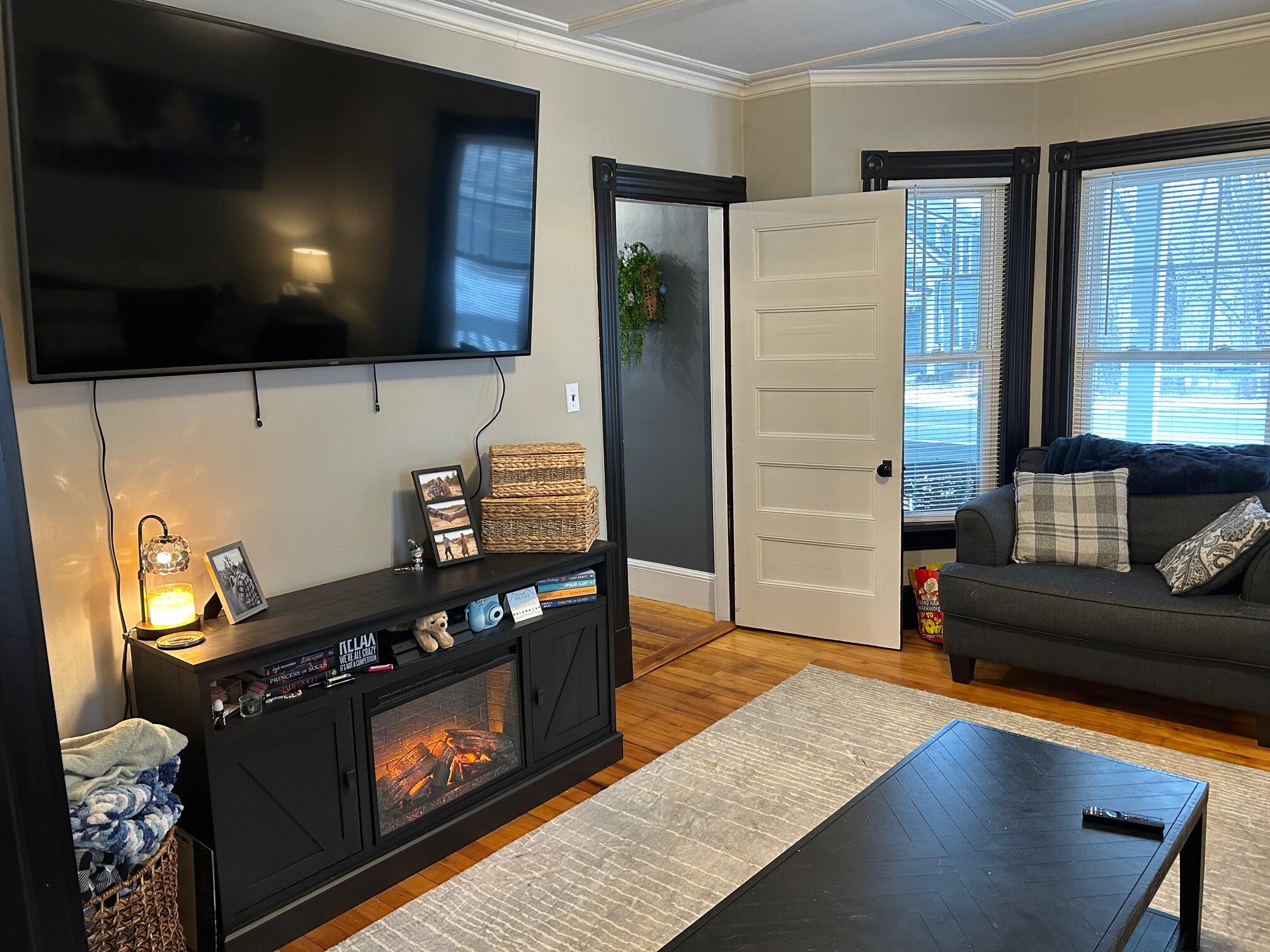 84 Pleasant Street Springvale, ME 04083 - Photo 12 of 23 4 - living 1