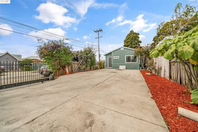 $499,500 | 1604 57th Avenue, Oakland, CA 94621