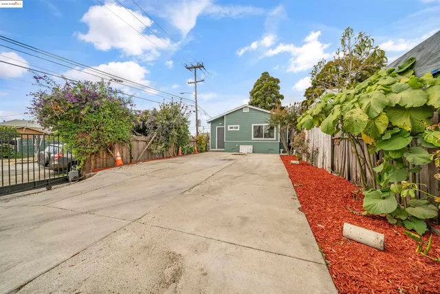 $499,500 | 1604 57th Avenue, Oakland, CA 94621