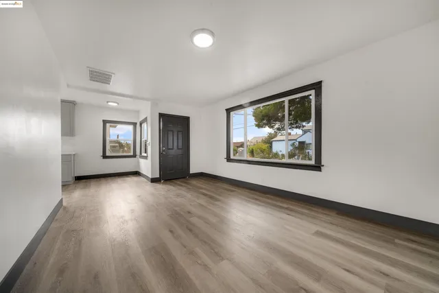 $499,500 | 1604 57th Avenue, Oakland, CA 94621