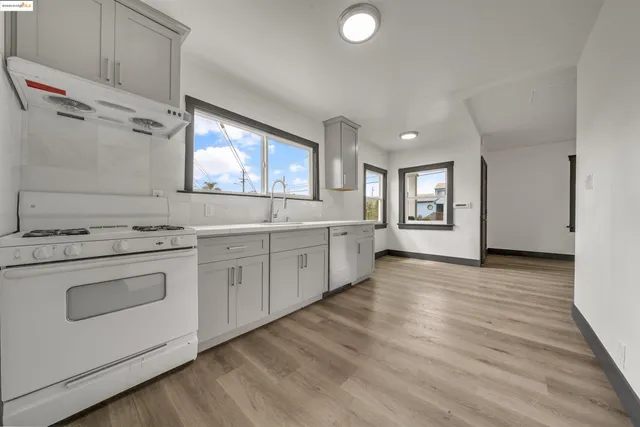 $499,500 | 1604 57th Avenue, Oakland, CA 94621