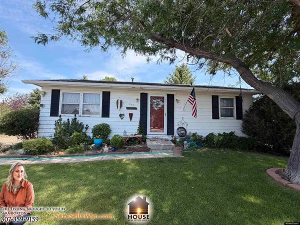 $210,000 | 219 Jolley Avenue, Douglas, WY 82633