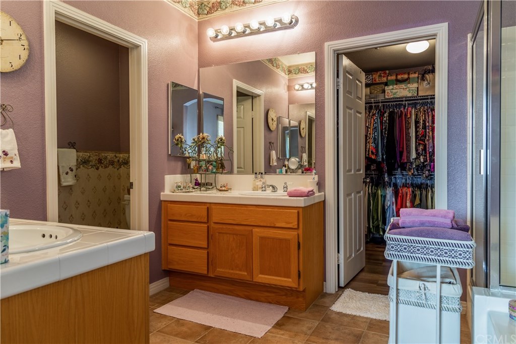 611 Poets Square Fallbrook, CA 92028 - Photo 22 of 36