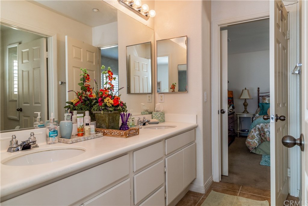611 Poets Square Fallbrook, CA 92028 - Photo 28 of 36