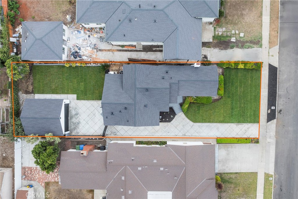 4254 West 58th Place Los Angeles, CA 90043 - Photo 40 of 53 an aerial view of residential houses with outdoor space