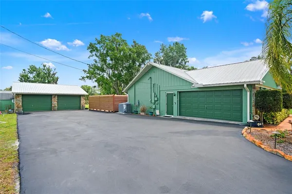 $595,000 | 4252 Alpine Road, Land O' Lakes, FL 34639