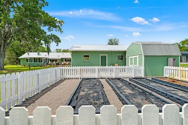 $595,000 | 4252 Alpine Road, Land O' Lakes, FL 34639