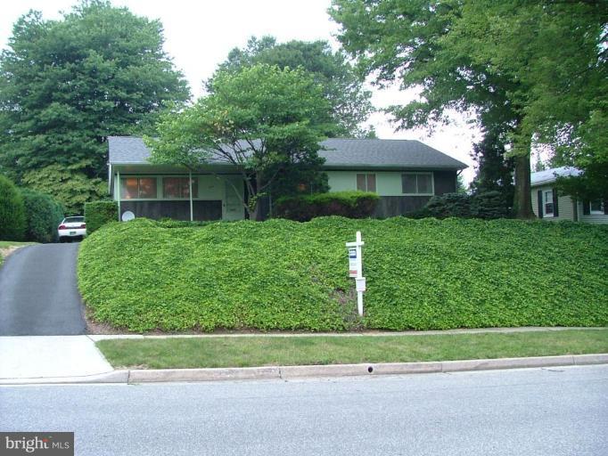 514 Piccadilly Road Towson, MD 21204 - Photo 10 of 14 Exterior #2