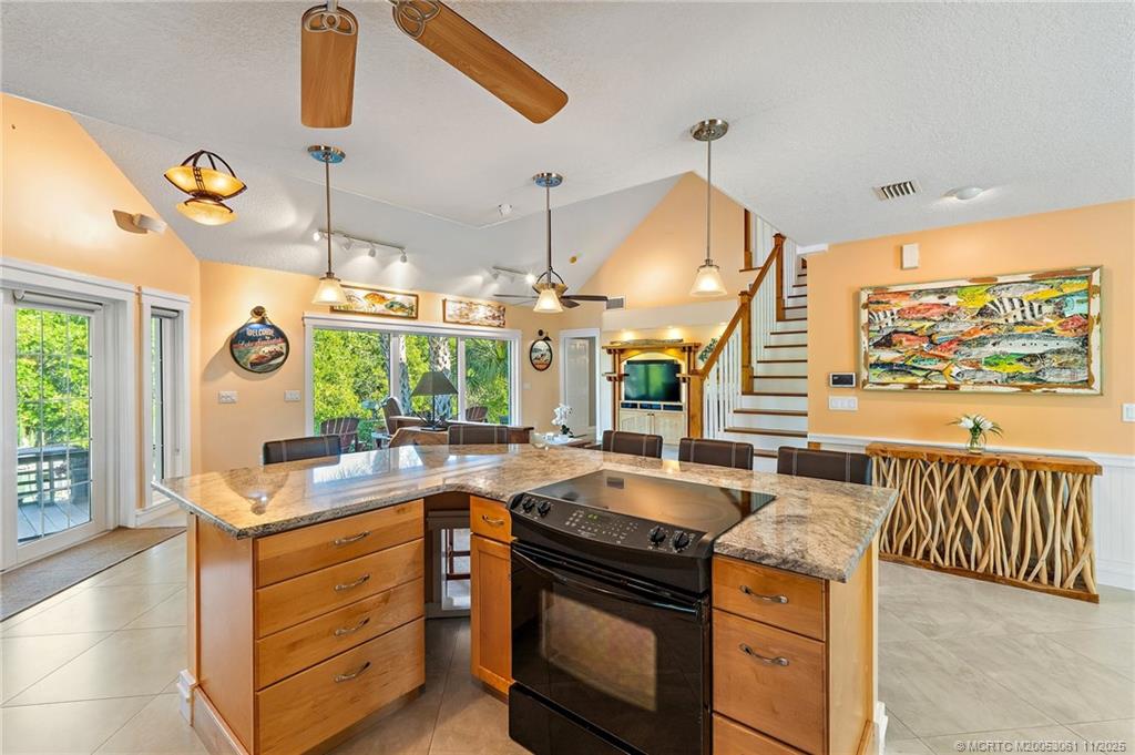 655 Southwest Salerno Road Stuart, FL 34997 - Photo 29 of 84