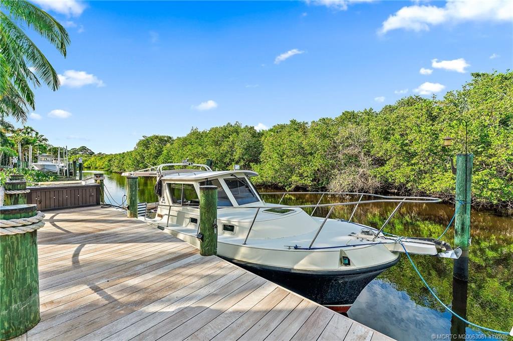 655 Southwest Salerno Road Stuart, FL 34997 - Photo 4 of 84