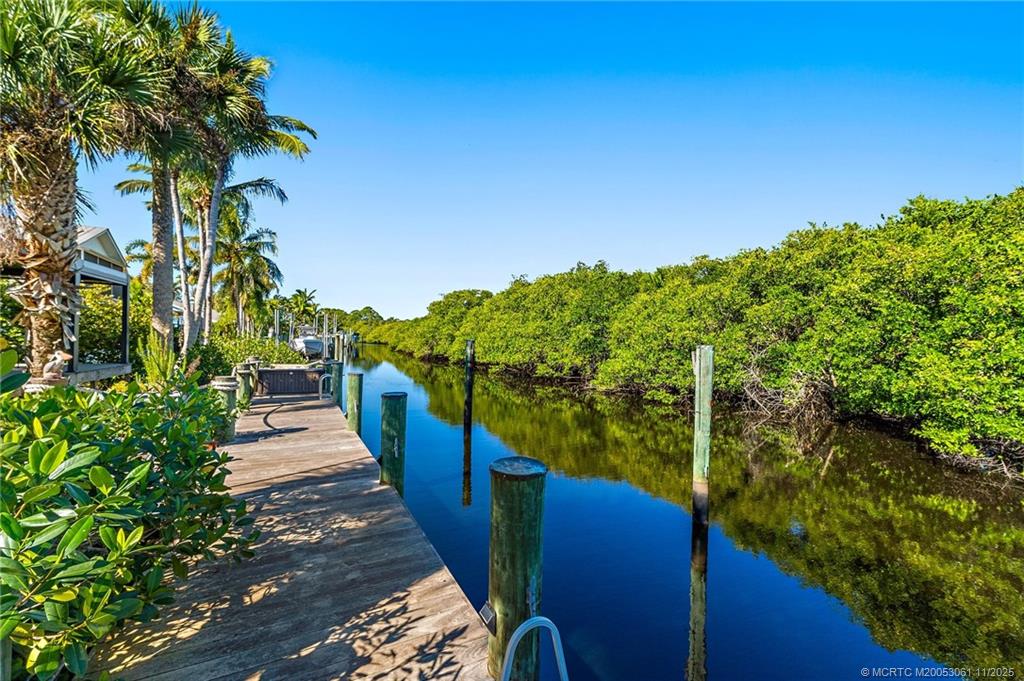 655 Southwest Salerno Road Stuart, FL 34997 - Photo 6 of 84