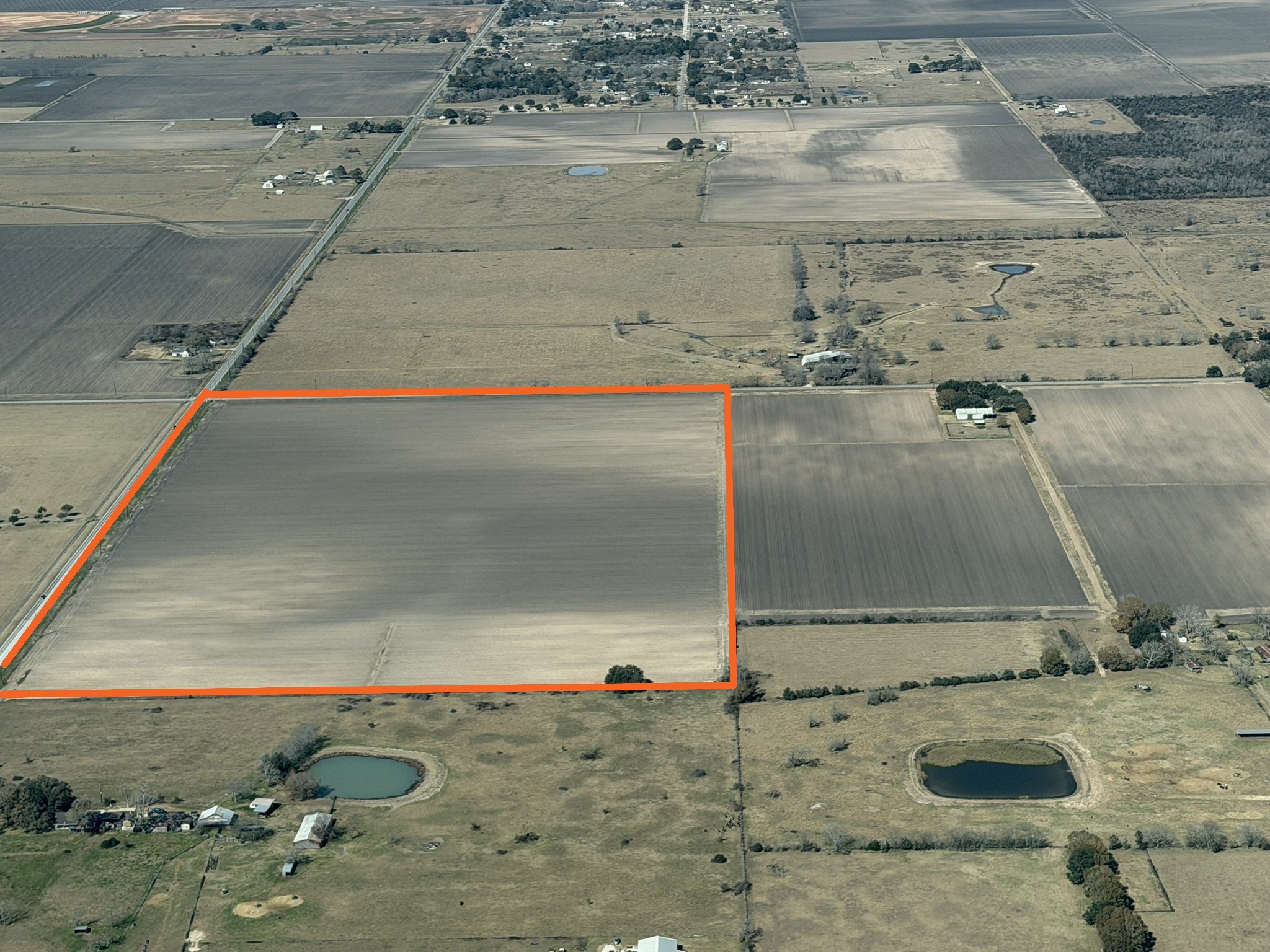 0 Fm 360 Needville, TX 77461 - Photo 5 of 8 a view of parking