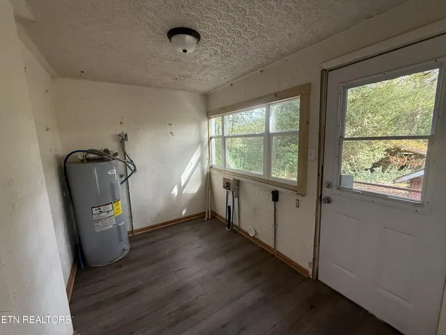 $199,900 | 1089 Bicknell Road, Clarkrange, TN 38553