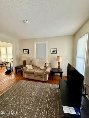 $2,500 | 120 Van Dam Street, Saratoga Springs, NY 12866