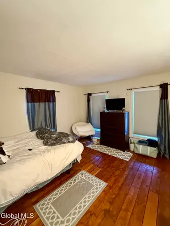 $2,500 | 120 Van Dam Street, Saratoga Springs, NY 12866