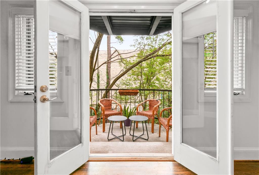 2840 Peachtree Road Northwest, Unit 312 Atlanta, GA 30305 - Photo 15 of 42 a view of front door