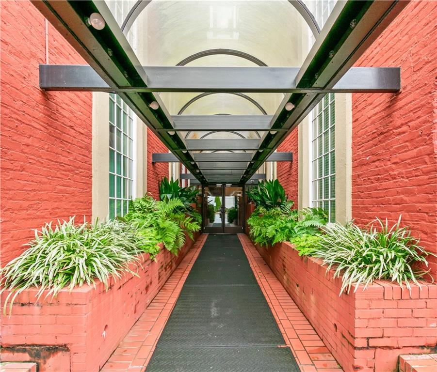 2840 Peachtree Road Northwest, Unit 312 Atlanta, GA 30305 - Photo 3 of 42 a view of outdoor space